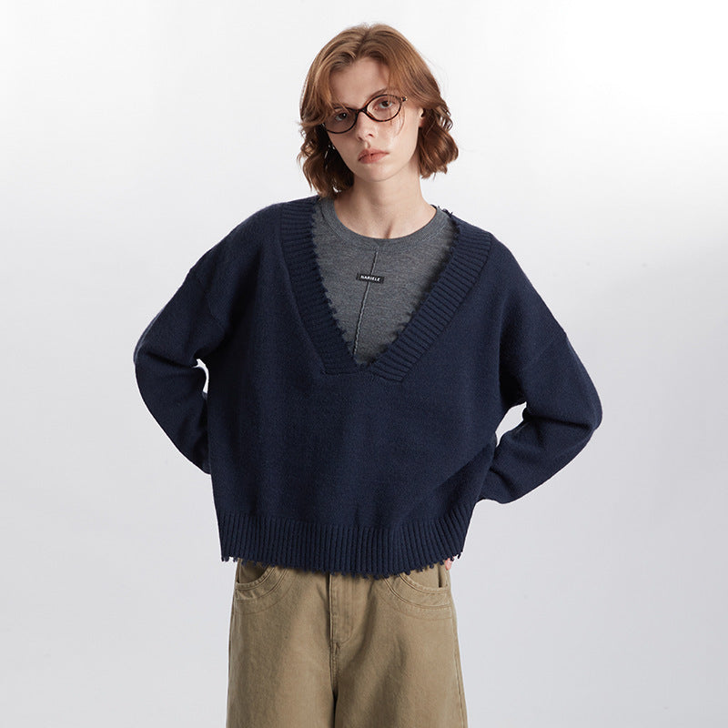 European American Raw Edges Design V-neck Long-sleeved Sweater