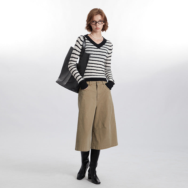 European And American V-neck Striped Design Minority Style New Long Sleeve Contrast Color Sweater