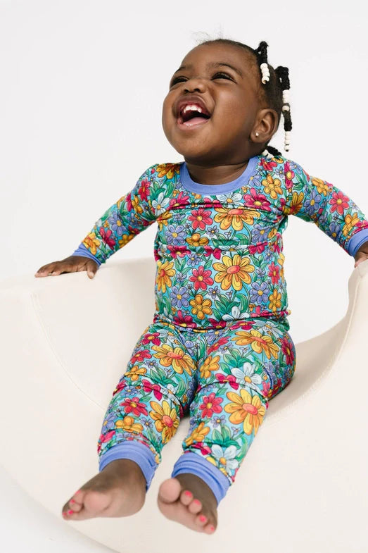Radiant Blossoms Bamboo Set